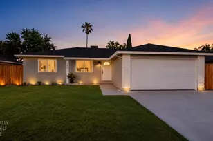 7677 Franklin Blvd, Sacramento, CA 95823 - Photo 1