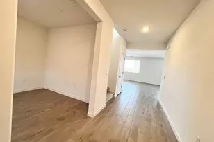 1428 Monkton Wy, Sacramento, CA 95835 - Photo 4