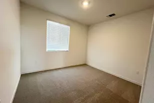 1428 Monkton Wy, Sacramento, CA 95835 - Photo 16