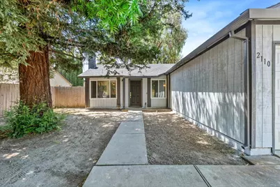 2110 Chambord Drive, Stockton, CA 95210 - Photo 6