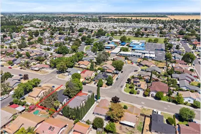 2110 Chambord Drive, Stockton, CA 95210 - Photo 18