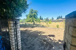 1633 Walnut, Escalon, CA 95320 - Photo 28