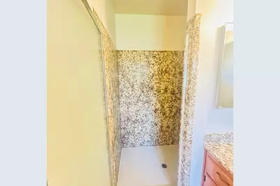1633 Walnut, Escalon, CA 95320 - Photo 16