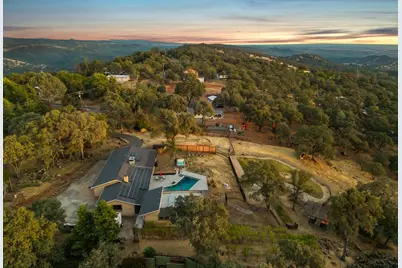 7884 Crystal Boulevard, El Dorado, CA 95623 - Photo 2
