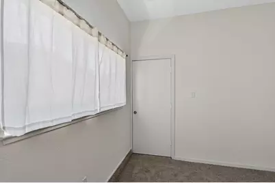 5012 I Parkway, Sacramento, CA 95823 - Photo 28