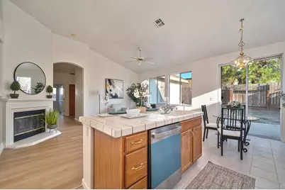7920 Calzada Ct, Elk Grove, CA 95758 - Photo 10