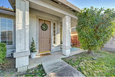 7920 Calzada Ct, Elk Grove, CA 95758 - Photo 2