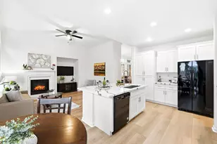 10133 Lofton Way, Elk Grove, CA 95757 - Photo 18