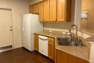 800 Moon Cir, Folsom, CA 95630 - Photo 16