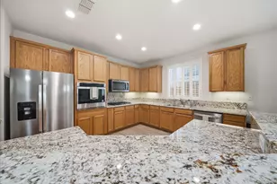 1358 Table Mountain Dr, Plumas Lake, CA 95961 - Photo 6
