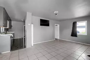 317 Barozzi Ave, Modesto, CA 95351 - Photo 6