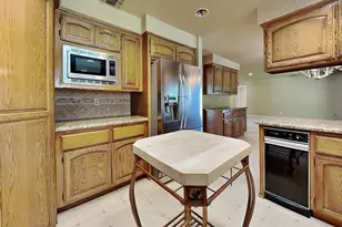 815 Monte Vista Ave, Los Banos, CA 93635 - Photo 30