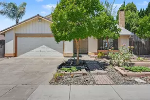 2701 Twin Oak Ln, Modesto, CA 95355 - Photo 1