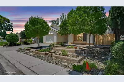 2701 Twin Oak Lane, Modesto, CA 95355 - Photo 2