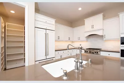 1841 Giardino Way, Modesto, CA 95355 - Photo 8