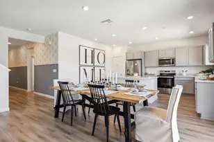8033 Trapper Rnch Rd, Roseville, CA 95747 - Photo 4
