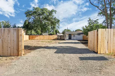 2865 S El Dorado Street, Stockton, CA 95206 - Photo 32