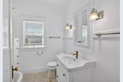 916 Mission Way, Sacramento, CA 95819 - Photo 20