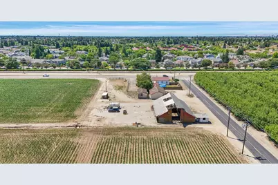 719 W Taylor Road, Turlock, CA 95382 - Photo 14
