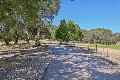 8395 McCourtney Road, Lincoln, CA 95648 - Photo 16