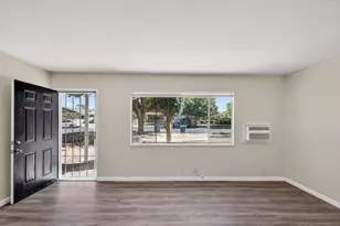 520 W 9th St, Merced, CA 95341 - Photo 8