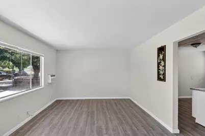 520 W 9th Street, Merced, CA 95341 - Photo 6