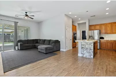 5239 Sire Court, Riverbank, CA 95367 - Photo 14