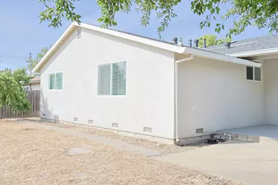 7559 Thorpe Way, Sacramento, CA 95822 - Photo 26