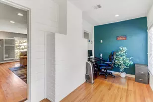 2729 Kroy Way, Sacramento, CA 95817 - Photo 16