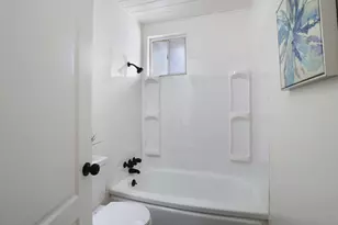 2044 Del Rio Dr, Stockton, CA 95204 - Photo 26