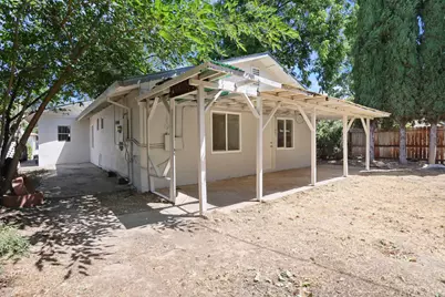 2044 Del Rio Drive, Stockton, CA 95204 - Photo 38