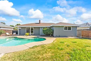 1339 Palomar Cir, Sacramento, CA 95831 - Photo 24