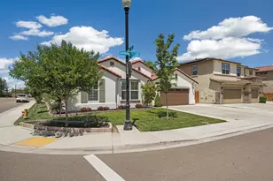 1991 Lovejoy Ave, Manteca, CA 95337 - Photo 8