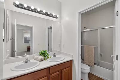 8304 Sundance Lane, Elk Grove, CA 95624 - Photo 38