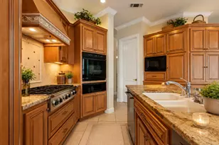 2184 Heritage Dr, Roseville, CA 95678 - Photo 6