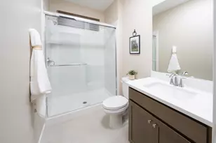 6819 W Oyster Point Ln, Stockton, CA 95219 - Photo 12
