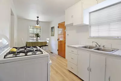 1004 S Shasta Avenue, Stockton, CA 95205 - Photo 10