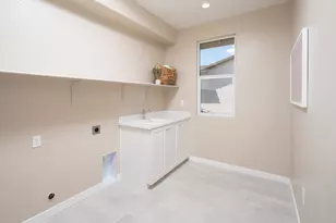 10232 W Sesti Way, Elk Grove, CA 95757 - Photo 12