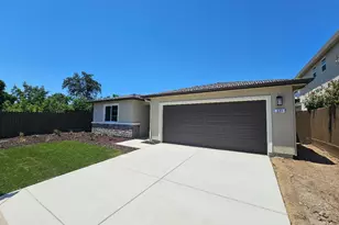 635 Spirou St, Stockton, CA 95204 - Photo 2