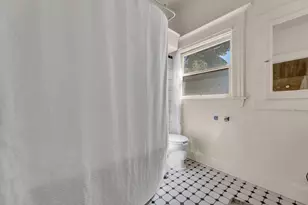 815 17th St, Sacramento, CA 95811 - Photo 78