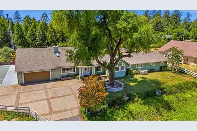 11452 Polaris Drive, Grass Valley, CA 95949 - Photo 2