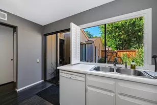 212 Hartnell Pl, Sacramento, CA 95825 - Photo 18