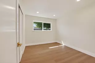 9985 Redstone Dr, Sacramento, CA 95827 - Photo 20