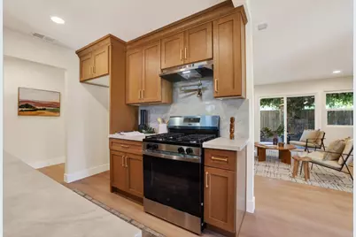 9985 Redstone Drive, Sacramento, CA 95827 - Photo 14