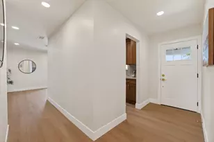 9985 Redstone Dr, Sacramento, CA 95827 - Photo 34