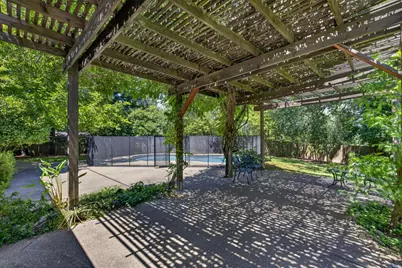 8833 Elm Avenue, Orangevale, CA 95662 - Photo 32