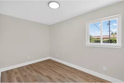 8212 Bruns Way, Sacramento, CA 95828 - Photo 14