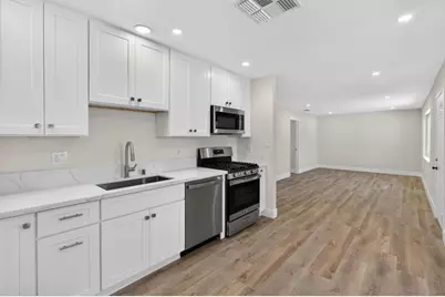 8212 Bruns Way, Sacramento, CA 95828 - Photo 6