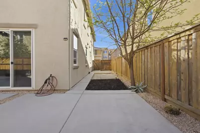2069 Camino Real Way, Roseville, CA 95747 - Photo 34