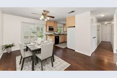 8935 Trujillo Way, Sacramento, CA 95826 - Photo 12